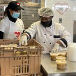 Harnaaz Kaur Sandhu Instagram - Give thanks not just on special holidays or occasions but every day of your life. Appreciate and never take for granted all that you have. Thank you @godslovenyc for allowing me to partake on your mission to serve the community. I encourage everyone to take sometime out of your life to volunteer to spread God's love. @missuniverse God's Love We Deliver