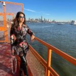 Harnaaz Kaur Sandhu Instagram - First ferry trip and some delicious Thai food @pinto_nyc All about yesterday✨🗽 @missuniverse @missdivaorg Ensemble by - @rockystarofficial @rockystar100 Earrings - @isharya Overcoat - @weareperona New York City, N.Y.