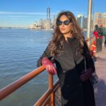 Harnaaz Kaur Sandhu Instagram - First ferry trip and some delicious Thai food @pinto_nyc All about yesterday✨🗽 @missuniverse @missdivaorg Ensemble by - @rockystarofficial @rockystar100 Earrings - @isharya Overcoat - @weareperona New York City, N.Y.