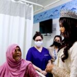 Harnaaz Kaur Sandhu Instagram - As I promised in my previous post to share some amazing visits of mine at Smile train in India, here is one very close to my heart. I visited the SRCC Children's Hospital in Mumbai where I got to meet children who had their cleft surgeries done, their parents and of course, the smile makers- the doctors who perform the surgeries at free of cost Thank you Dr. Nitin Mokal for taking me through the process of the surgery and making me more aware about Cleft and it's treatment. @smiletrain @missuniverse @smiletrain_india #HarnaazSandhu #LIVAMissDivaUniverse2021 #MissUniverse2021 #MissUniverseIndia #MissUniverse #MissIndia #MU2021 #India