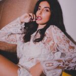 Harshita Gaur Instagram - Heart’s humming! What do you hear? . . . @afrographer