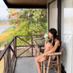 Harshita Gaur Instagram – We had a house on a tree and a pool on the branch and we thought for today this was enough reason to be happy 🤡
@ravinasharma_ 
#lillthrills