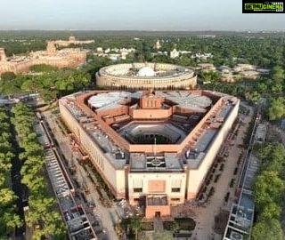 Hema Malini Instagram - The new Parliament building is ready for inauguration! The Central Vista is a beautifully conceived and executed complex which will be modern yet traditional, in keeping with our culture and glory. It is something to be appreciated and celebrated by all Indians irrespective of party protocols.π Jai Hind! Jai Bharat! @narendramodi @bjp4india @piyushgoyalofficial @narendramodi_primeminister @hardeepspuri @arjunrammeghwalofficial #MyParliamentMyPride