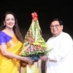 Hema Malini Instagram - Ace choreographer & good friend Bhushan Lakhandri has been honoured with the prestigious Sangeet Natak Academy Award for his contribution to dance. I’m happy that he has choreographed so many of my successful ballets beautifully🙏I take pride in congratulating him on his success. #sangeetnatakakademi #choreographer #bhushanlakhandri