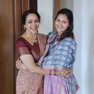 Hema Malini Instagram - Spent the day with darling Ahaana at her house yesterday to celebrate her birthday❤️ Pray that she is always blessed and happy in life. i got so many messages wishing her all happiness - thank you all for your lovely wishes🙏

#happybirthday #celebration