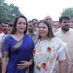 Hema Malini Instagram - Honorable Union Minister of State Shrimati Meenakshi Lekhi ji and I inaugurated the tourist facilities in Shri Madan Mohan Mandir and Shri Govind Dev ji Mandir. #shrimqdanmohanmandir #govinddevji