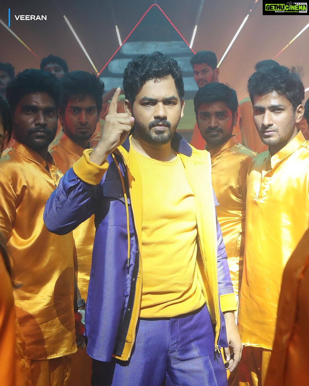 Hiphop Tamizha - 96.2K Likes - saving the world is a task Veeran will never fail at! 💥
#VeeranOnPrime, watch now