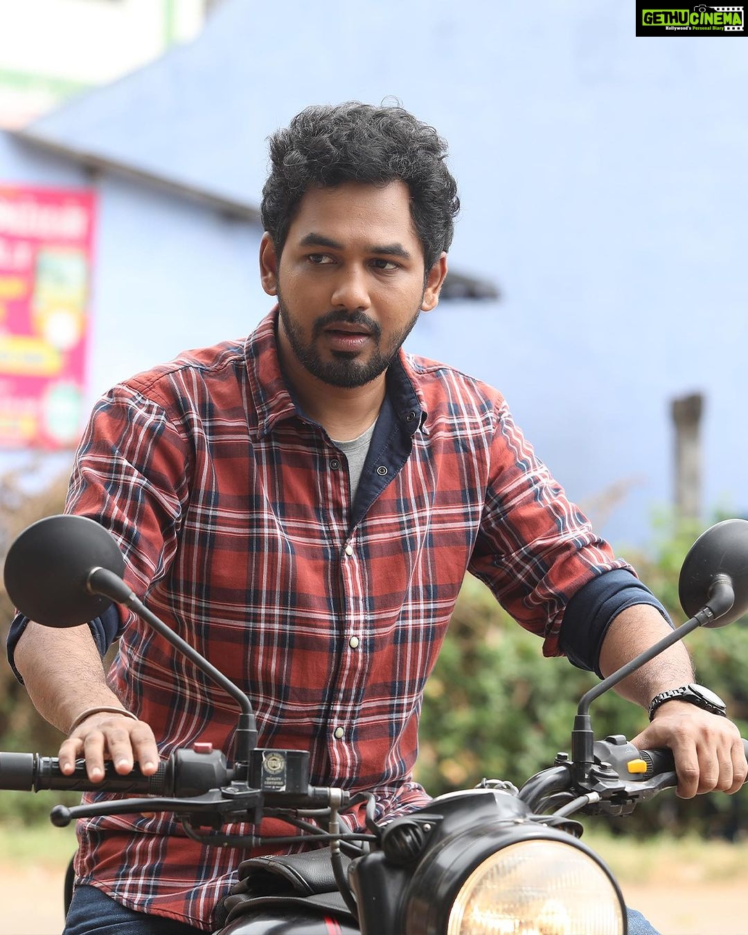 Hiphop Tamizha - 96.2K Likes - saving the world is a task Veeran will never fail at! 💥
#VeeranOnPrime, watch now