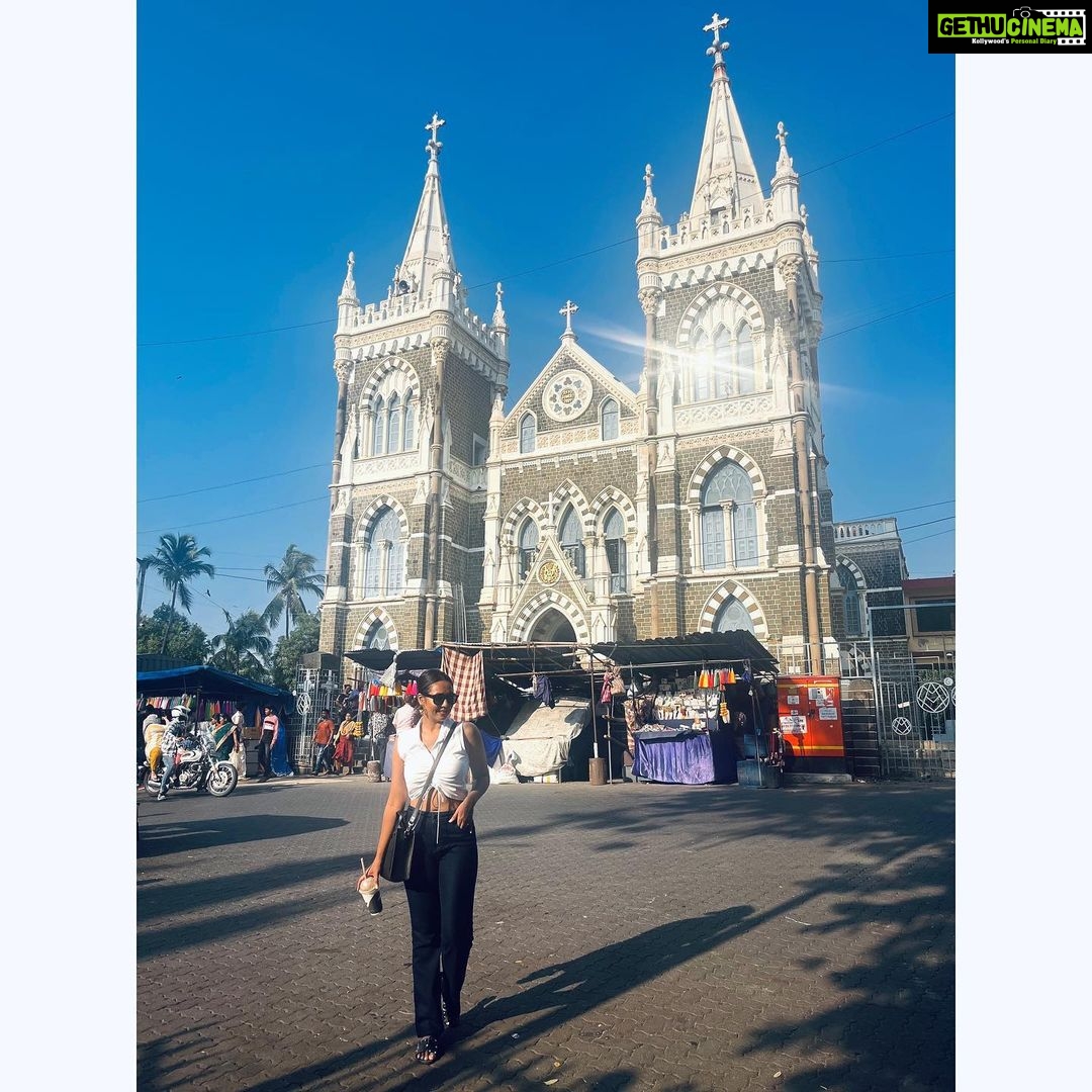 Hitha Chandrashekar Instagram - Are you ready to Sunday?💃🏻✨ Mount Mary's Church, Bandra. Mumbai