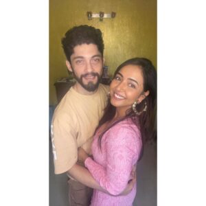 Hitha Chandrashekar Instagram - 🌸🌸