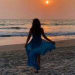 Hitha Chandrashekar Instagram - It’s your Golden Hour💫