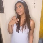 Hitha Chandrashekar Instagram - Can’t get this song out of my head 👻 and the choreography - so here💁🏻‍♀️ a dance reel after forever 🙈