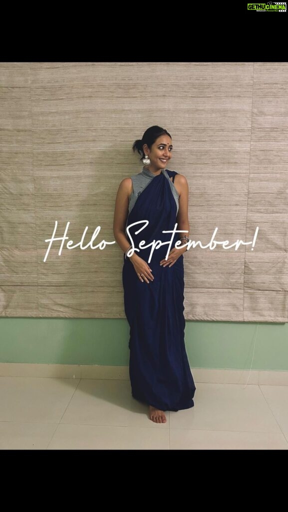 Hitha Chandrashekar Instagram - Glad September is here ✨ Happy new month y’all :)