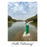 Hitha Chandrashekar Instagram - Welcoming Feb, in this particular pose, exactly like this🤗 TIA🙏🏻❤️✨