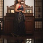 Hitha Chandrashekar Instagram - @thehithaceee Saree @anayra_couture Blouse @kalasthreebytejaswinikranthi Jewellery @thefestivestoreindia Makeup - @thehithaceee 😛 Hair @makeoverbybhavani_ Location courtesy @medharao & sharath.chandru_ #sonyalpha #fineartportraits #portrait_vision #portraiture #portrait_ig #sonya7rv #portrait_perfection #saree #southindiansaree #godox #godoxusergroup #godoxlighting #fujifeed #kannada #kannadaactress #kannadafilm #kannadamovies #kannadacinema #kannadathi #sandalwood #sandalwoodactress #sandalwoodmovies #sonyin #sonyportraits Bangalore, India