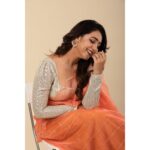 Hitha Chandrashekar Instagram - Can’t get over these pictures! Thank you @kalasthreebytejaswinikranthi for this gorgeous fit! Big thanks to my glam team @makeupdiaries_by_ashwini @colourup_by_harshi for this look❤️ & @mayarthaproductions for always outdoing themselves! ❤️✨ #loveandgratitude