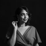 Hitha Chandrashekar Instagram - As photographers, we all have crazy ideas and inspirations we’d want to recreate but how often do we find someone who jumps all in right away? 😅 Thank you @thehithaceee for being one of the most collaborative and easiest people to work with. 🤗 Makeup @bridesbykhushi Outfit courtesy @manasang Hair @hair_by_megha_2018 Studio @studiomayartha • • • • • • #mayartha #mayarthaproductions #mayarthaphotography #studiomayartha #fashionphotography #fashionphotographer #modelshoot #portfolioshoot #portraitphotography #portraitphotographer #portraitmode #hithachandrashekar #lightpaintingphotography Mayartha Productions