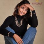 Hitha Chandrashekar Instagram - Multicoloured & Multilayered - both my personality and this look ;) For @arjunaa_jewellers