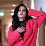 Humaima Malick Instagram – Makeup @abeeha_mamoon
Hair @glam_by_barsha
Assistant @makeupbywania_
Photographer @ehtasham_saeed
Outfit @sherni.co
Management & Coordinator @umerrasheid Dubai, United Arab Emirates