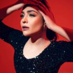 Humaima Malick Instagram – Who says red is hot ! 😛