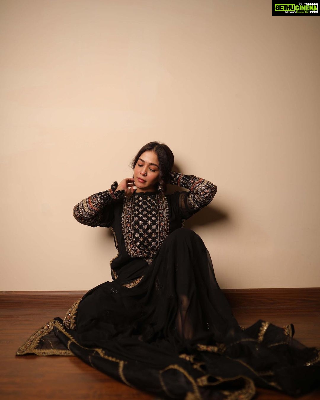 Humaima Malick Instagram - @faizanakram1451 @noor.ghumman @umerrasheid @sonu.jay.733 @vanya.pk
