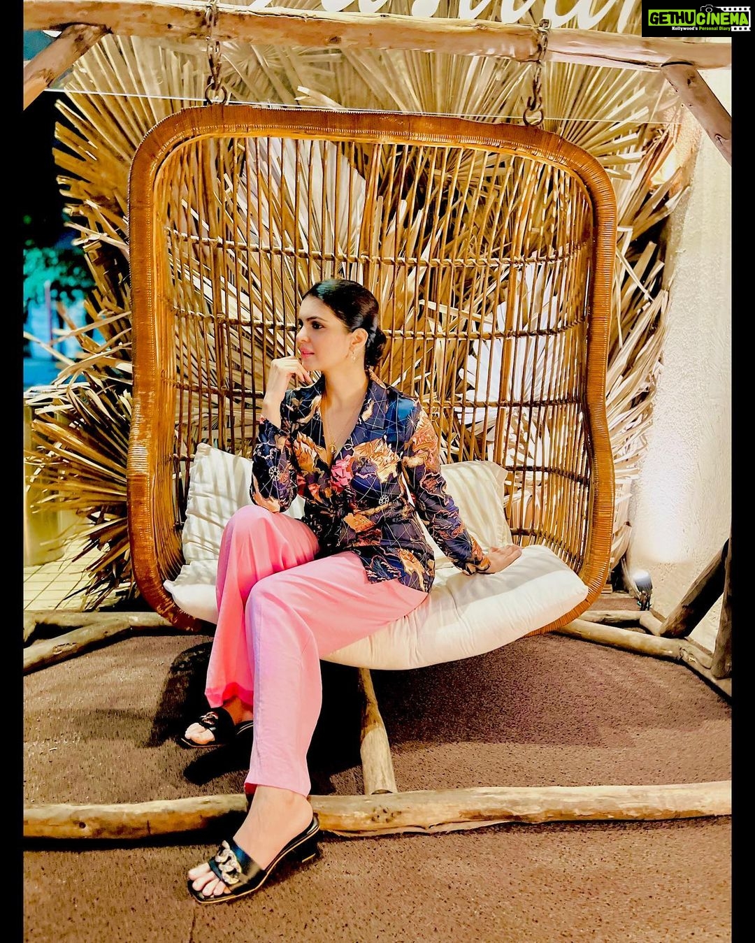 Ihana Dhillon Instagram - Dress how you want to be ADDRESSED. 🌟