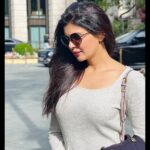 Ihana Dhillon Instagram – But right now 
This is peace …