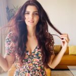 Ihana Dhillon Instagram – “ Embrace the glorious mess that you are “
❤️ 
*
*
*
*
*
*
#instagood #messyhair #sundayvibes #trendy #mood #love #ihanadhillon