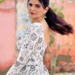 Ihana Dhillon Instagram – Happiness lives inside life’s smallest moments 💗 

#instagood #instareels #trending #love #ihanadhillon