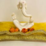 Ihana Dhillon Instagram - May the divine blessings of Lord Ganesha bring you eternal bless and peace , protect you from evil and wrongdoings , and fulfill all your wishes and desires. Happy Ganesh Chathurthi 🙏🙏
