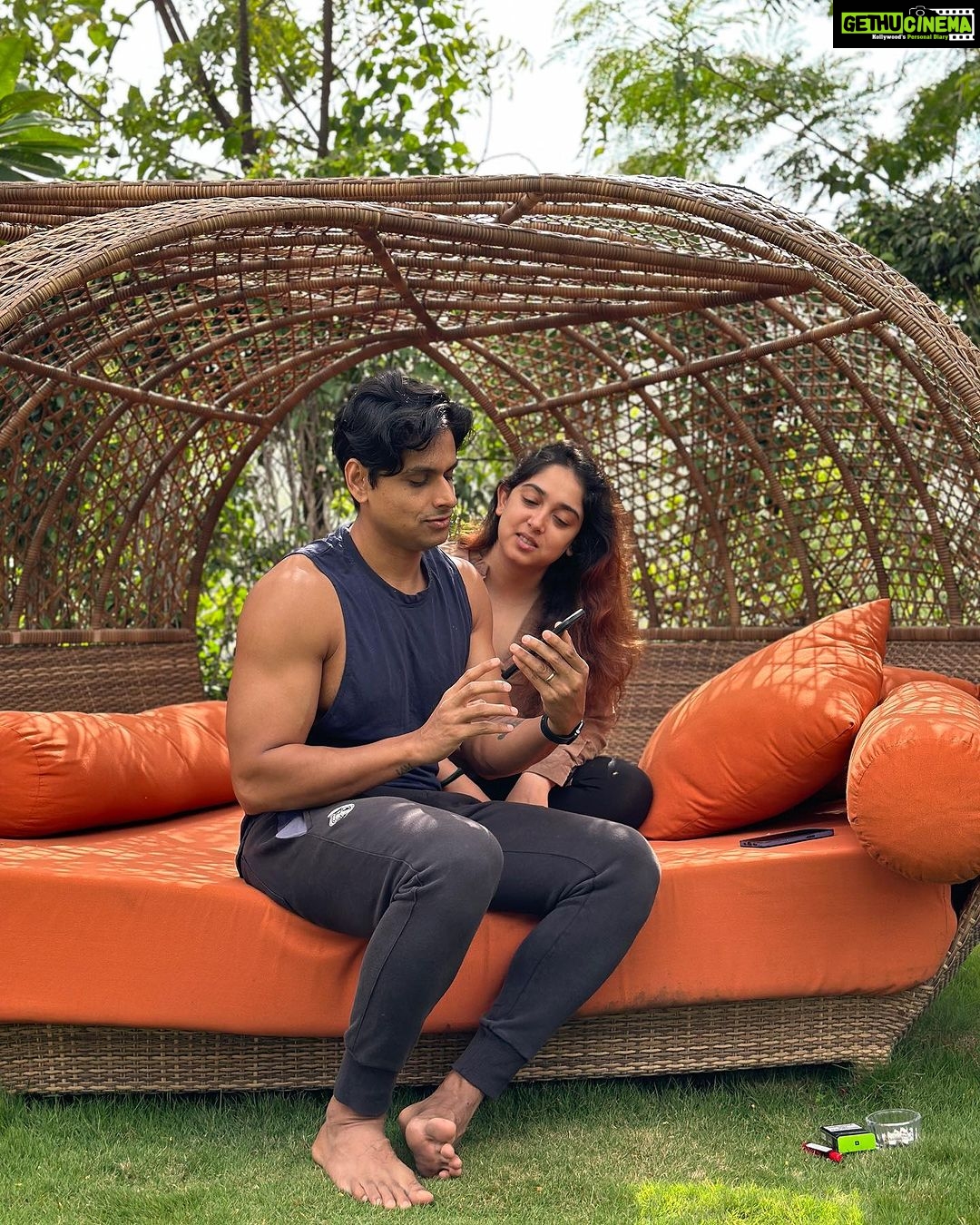 Ira Khan Instagram - If you’re wondering why the phone is in the air… so am I. @nupur_popeye tweetuummmsss❤️❤️❤️ what you do!? 📸 @bobbybroos Taj Aravali Resort & Spa, Udaipur