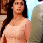 Isha Malviya Instagram - #udaariyaan @sargunmehta @ravidubey2312 @colorstv @voot @viviandsena @hitesh_bharadwaj @isha__malviya @thetwinklearora @srmanjain @preetjrajput @vivek.sharma.ambala @ravisharma_194 #shoot 📸@itskrajofficial @famousfilms_