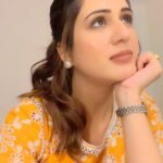 Isha Rikhi Instagram - So relatable 🤣 Suit @shopmulmul 🧡 Pearl Earrings @thefashionparadestore 🤍