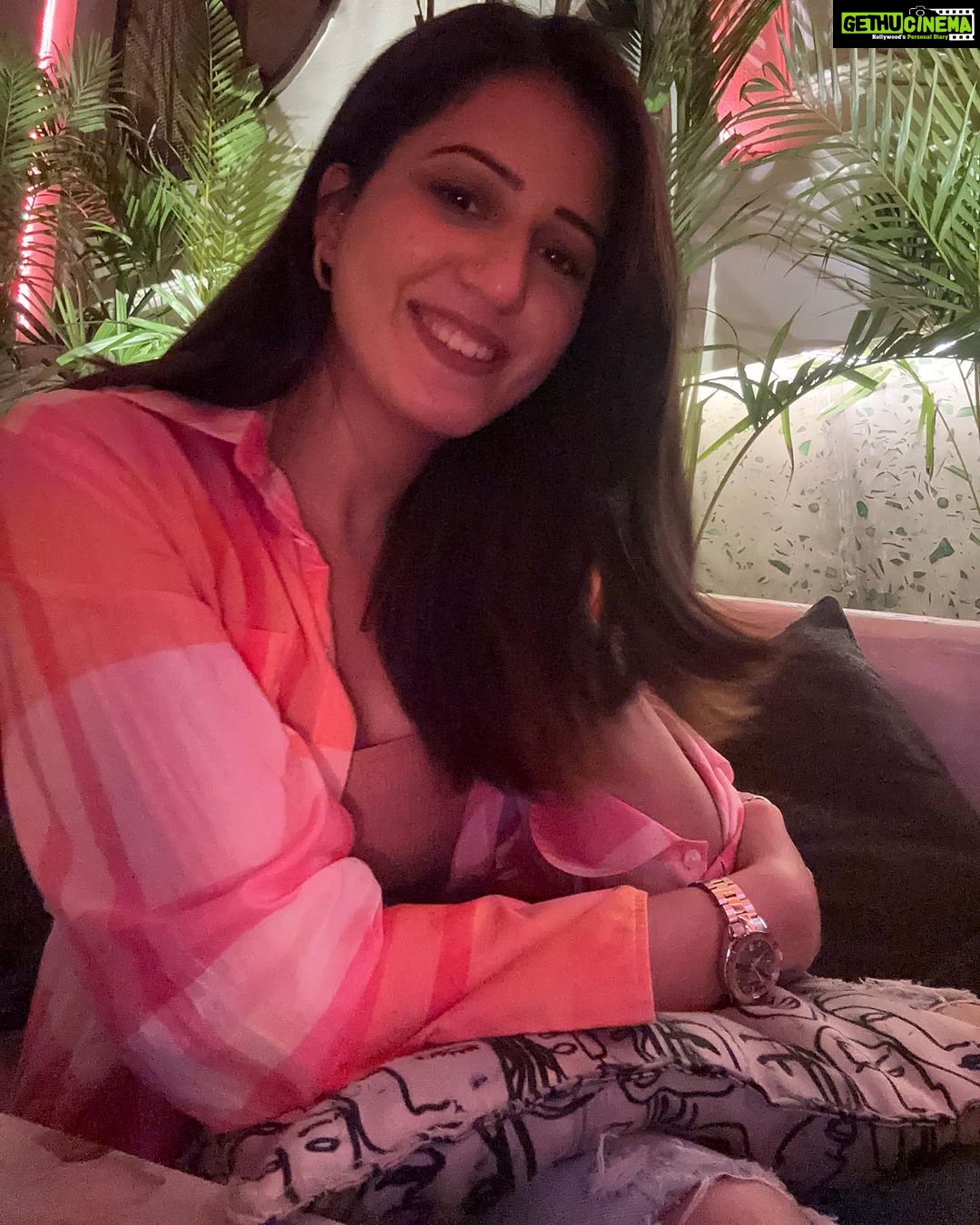 Isha Rikhi Instagram - May all your “soons” turn into “finally” 😊