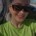 Isha Rikhi Instagram - Go with flow ✌🏻💚