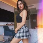 Ishita Raj Sharma Instagram – Room mirror camera.. shoot! 👆
#summersofengland Manchester, UK