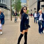 Ishita Raj Sharma Instagram – “Exploring the British Isles, one street at a time”
📸- @shresh_mua Popworld Birmingham