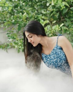 Ivana Instagram - The feminine urge to feel pretty💎🦋🩵

📷 @aswin_jayachandran
