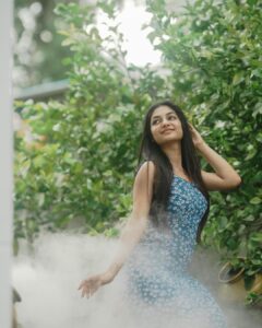 Ivana Instagram - The feminine urge to feel pretty💎🦋🩵

📷 @aswin_jayachandran