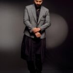Jackky Bhagnani Instagram - Setting trends, crafting beats, and redefining style #ANightToRemember#TheMostStylishProducer Outfit @ashay.newdelhi Shoes @dmodotofficial Styled by @anshikaav Assisted by @roshiijain @bhatia_tanisha HMU - @luv_hans77 Shot by @kaasastudio
