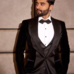 Jackky Bhagnani Instagram - About last night ⭐️ Outfit @nm_design_studio Styled by @anshikaav Assisted by @roshiijain Shot by @kaasastudio HMU by @luv_hans77