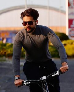 Jackky Bhagnani Instagram - Get. Set. Go!