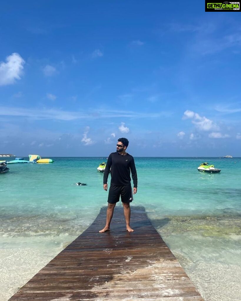 Jackky Bhagnani Instagram - Until this paradise calls again 🌊