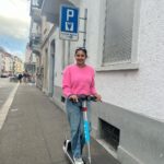 Janani Ashok Kumar Instagram – Awestruck 🥰
–
📸: @madhumitha_sivasankar 
–
#awestruck #zurich #beautifulcity #switzerland Zürich, Switzerland