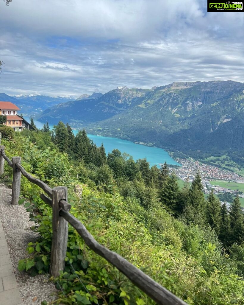 Janani Ashok Kumar Instagram - Every inch of this city is so so beautiful that’s all I can say about Switzerland 🇨🇭 It’s literal heaven on earth If you love travelling & wanna explore Europe just start to save money & make it up to this place at least once in your life time it’s all worth it 🫠💯🤍🩵 - 📸: @madhumitha_sivasankar #harderkulm #interlaken #switzerland🇨🇭 #traveldestination #travel #memoriesforlife #ootdfashion #styling #adidas #zara #zarawoman #hm Harder Kulm - Top of Interlaken