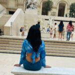 Janani Ashok Kumar Instagram – The Louvre, or the Louvre Museum, is a national art museum in Paris, France. A central landmark of the city, it is located on the Right Bank of the Seine in the city’s 1st arrondissement and home to some of the most canonical works of Western art, including the Mona Lisa and the Venus de Milo.
–
One day won’t be sufficient to look at the magnificent work of arts all around this museum 🫠
Watch the space for some beautiful arts I captured 🙌🏼
–
📸: @madhumitha_sivasankar 
#louvremuseum #louvre #louvrepyramid #louvreparis #paris #parisfrance #love #travel #traveltheworld Louvre Museum Paris France