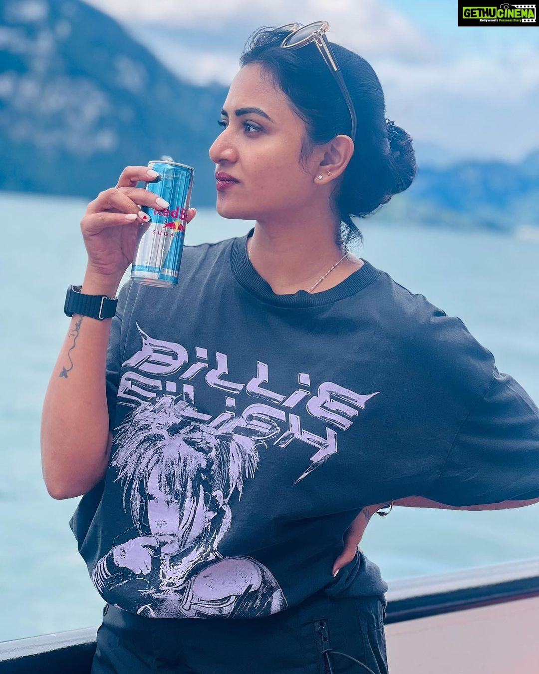 Janani Ashok Kumar Instagram - Detachment in a relationship is probably the most real type of love ❤️ It would seem that there is a pattern of relationships that we should all follow. We meet, we kiss, we chat, we spend more time together. We say I love you to each other, we meet our respective families, we move in and of course, we will probably end up in a civil partnership or married. Detachment in a relationship means you love the person for who they are and not because you expect the person to love you back. And it also means that you want to enjoy everything you can with your partner as much as possible because there is no guarantee that these opportunities will always be there. The detachment in a relationship is purely the ability to love someone freely. Both people can come and go as they please. Without ever feeling like there is an expectation for a specific set of behaviors. Detachment in love means recognizing our feelings for another person. It doesn’t matter the action, the choice or the result. This is probably the most real type of love. - PC: @madhumitha_sivasankar Lake Lucerne - Lucerne, Switzerland
