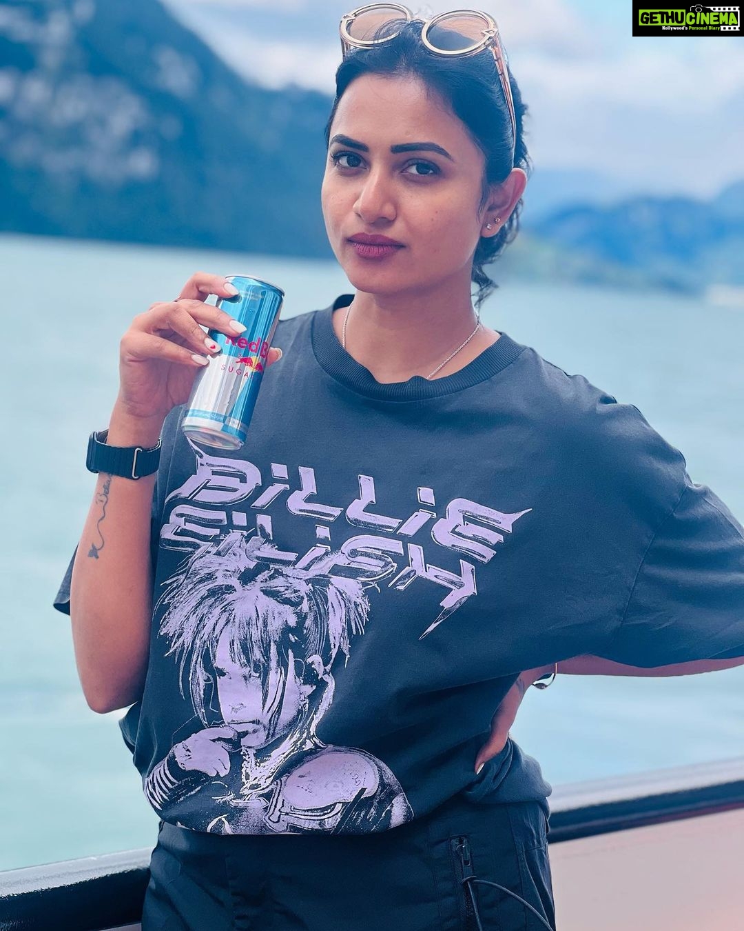 Janani Ashok Kumar Instagram - Detachment in a relationship is probably the most real type of love ❤️ It would seem that there is a pattern of relationships that we should all follow. We meet, we kiss, we chat, we spend more time together. We say I love you to each other, we meet our respective families, we move in and of course, we will probably end up in a civil partnership or married. Detachment in a relationship means you love the person for who they are and not because you expect the person to love you back. And it also means that you want to enjoy everything you can with your partner as much as possible because there is no guarantee that these opportunities will always be there. The detachment in a relationship is purely the ability to love someone freely. Both people can come and go as they please. Without ever feeling like there is an expectation for a specific set of behaviors. Detachment in love means recognizing our feelings for another person. It doesn’t matter the action, the choice or the result. This is probably the most real type of love. - PC: @madhumitha_sivasankar Lake Lucerne - Lucerne, Switzerland