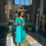 Janani Ashok Kumar Instagram - A Day To Remember 🩵💯 - #rome #italy #vatican #vaticancity #vaticanmuseum - PC: @madhumitha_sivasankar Wearing: @myntra Footwear: @hm Vatican Museums - Musei Vaticani