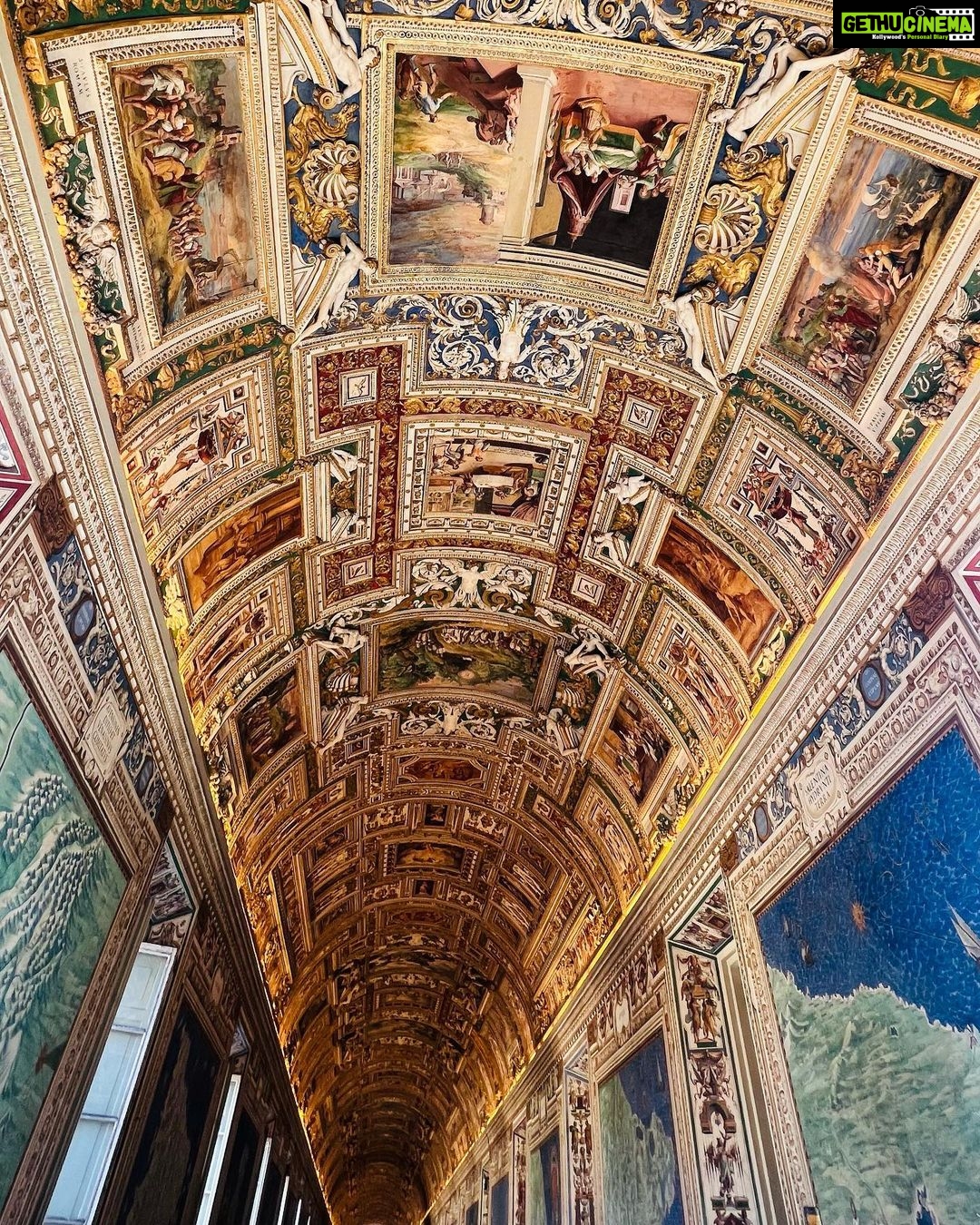 Janani Ashok Kumar Instagram - In one word I call this place a “masterpiece” - #vaticanmuseum #rome #italytravel #memoriesforlife Vatican Museums - Musei Vaticani